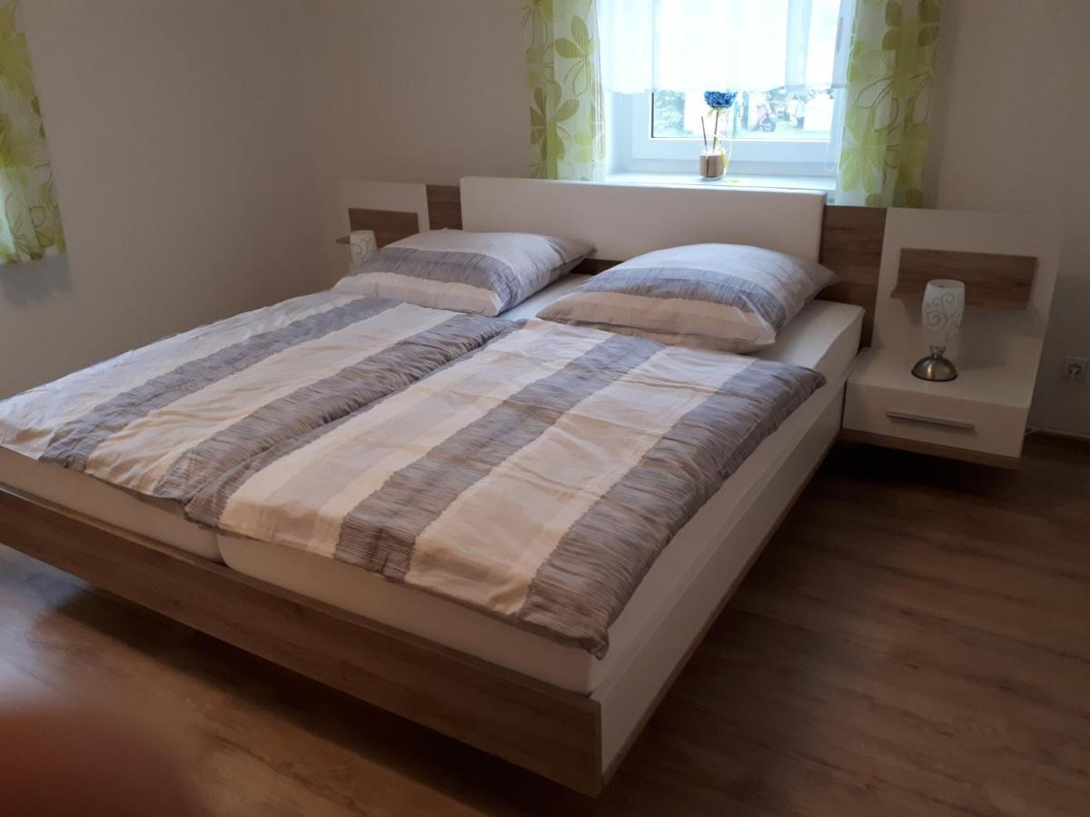 Ferienwohnung Karlguth Neustadt in Sachsen Εξωτερικό φωτογραφία